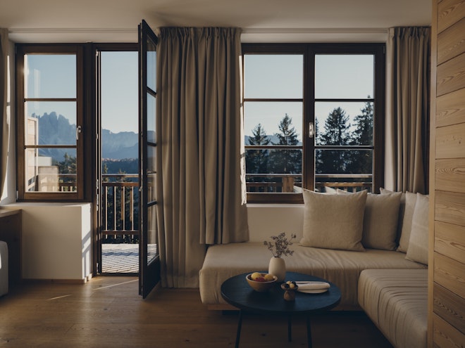 Suite - Living Area