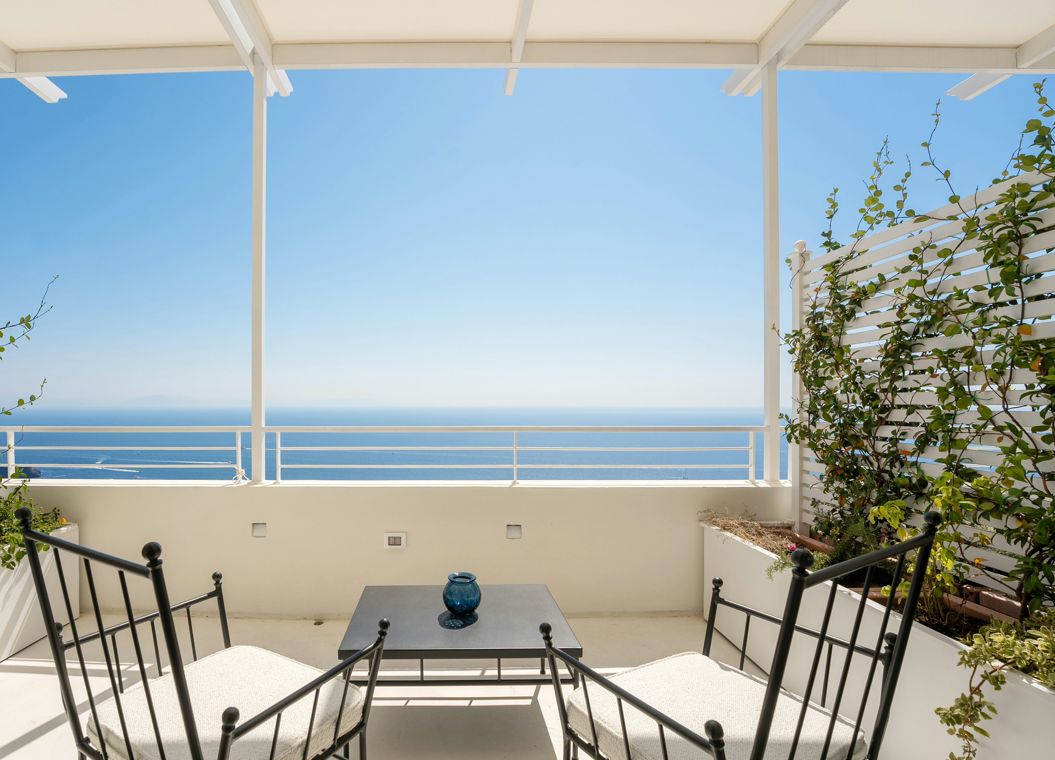 Luxury Suite - Terrace