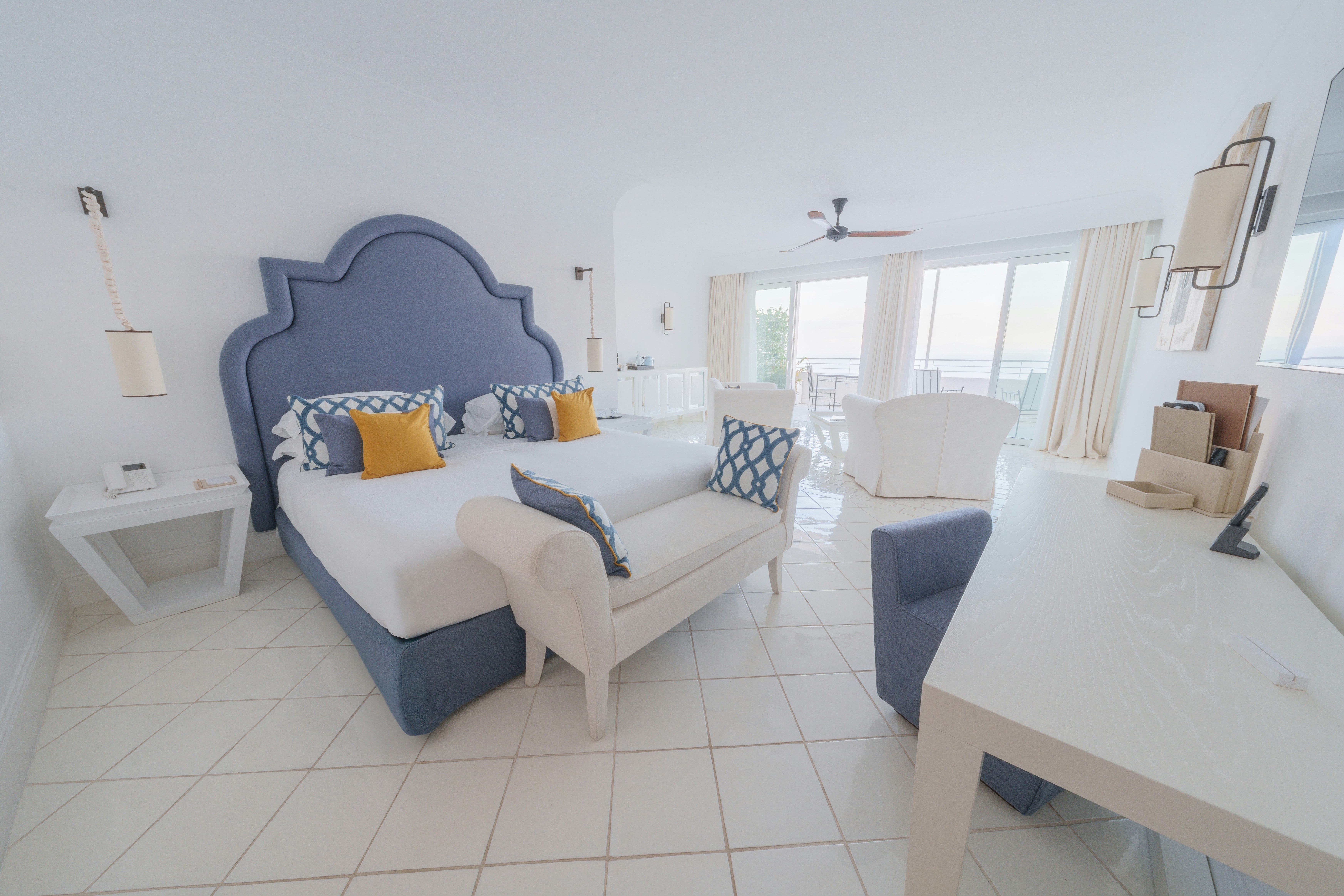 Luxury Suite - Bedroom