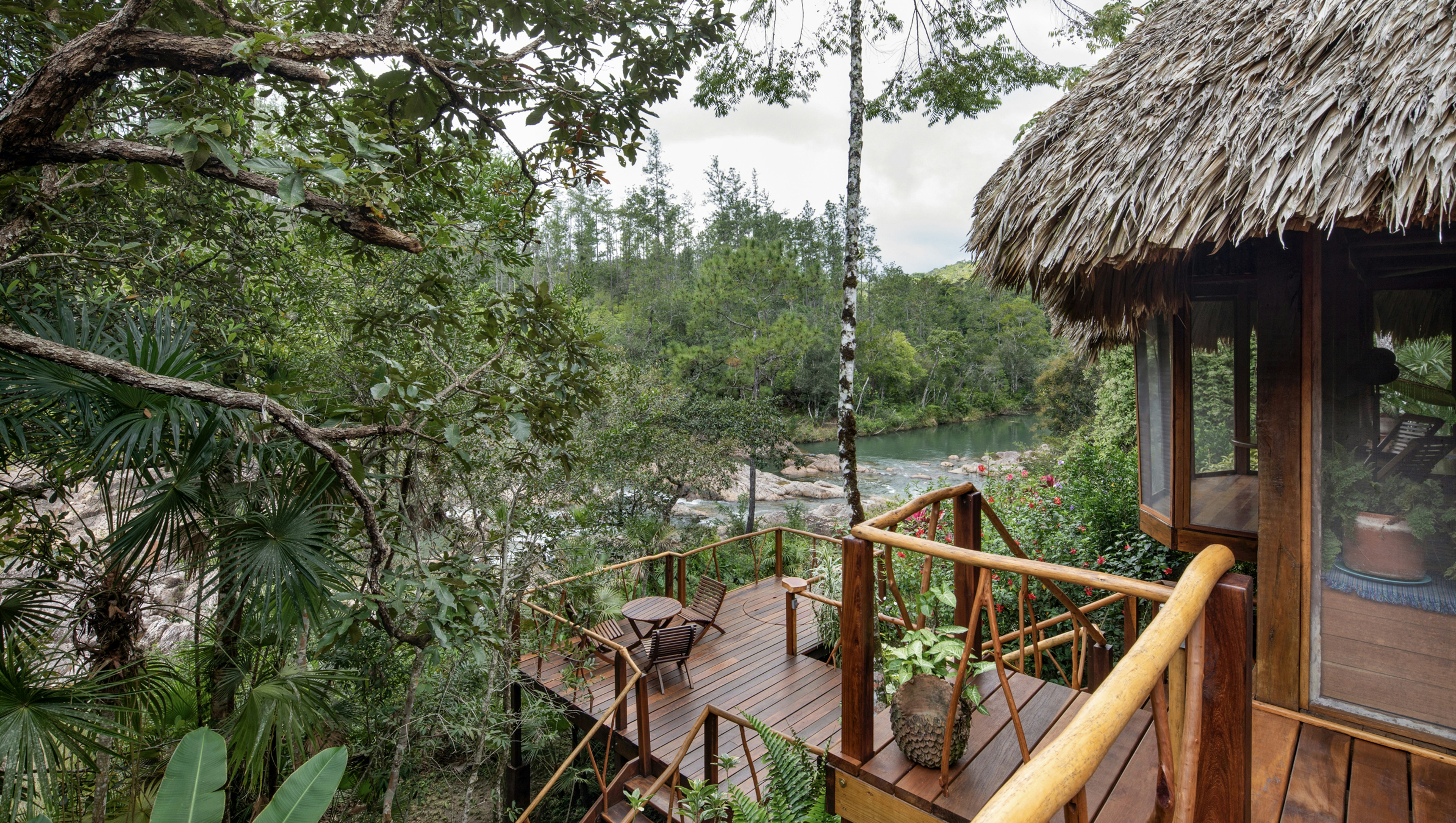 Gaïa Riverside Villa Patio