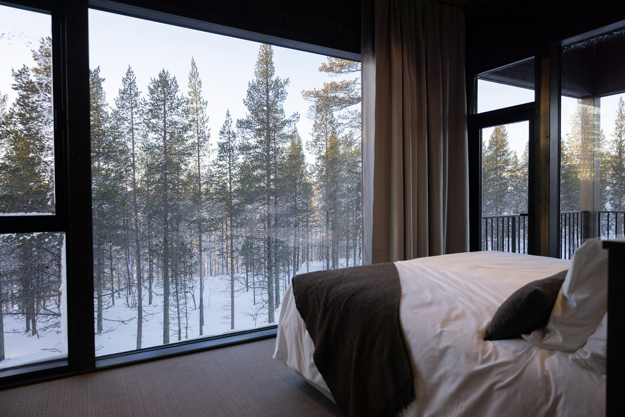 Signature Suite - Bedroom