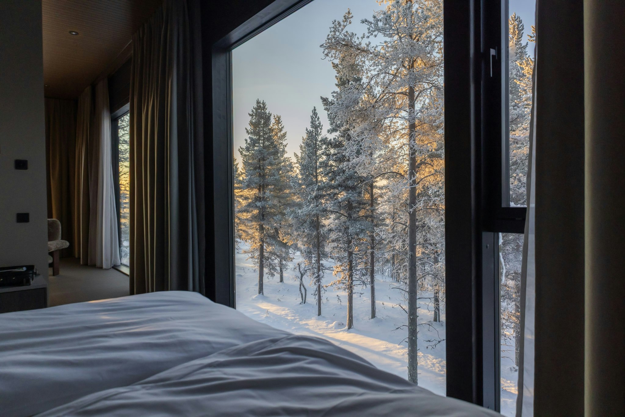 Signature Suite - Bedroom