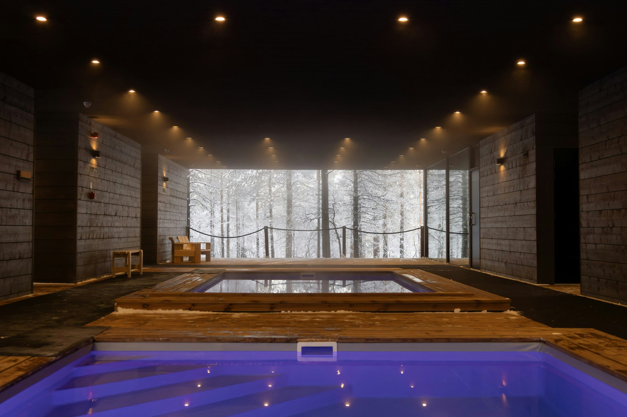 Spa - Warm & Cold Plunge Pools
