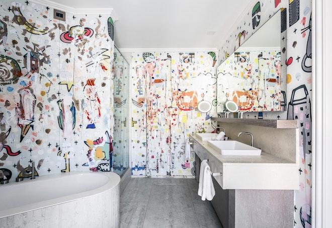 Deluxe Room - Bathroom