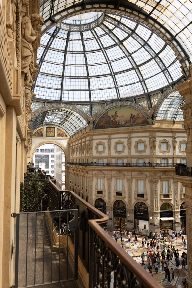 Deluxe Gallery with Balcony - View