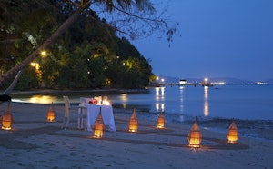 Beach Dining