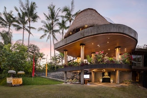 Lobby Building