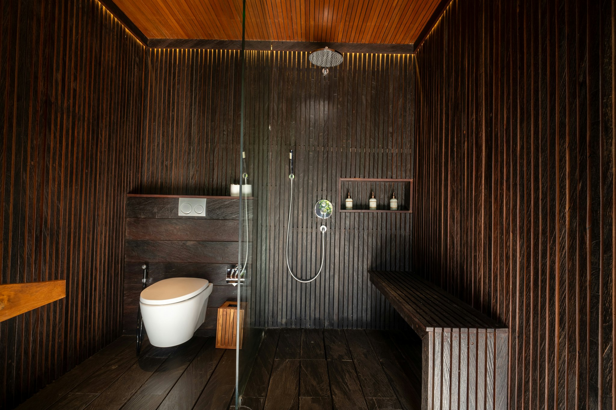 Two Bedroom Prestige Pool Villa - Bathroom