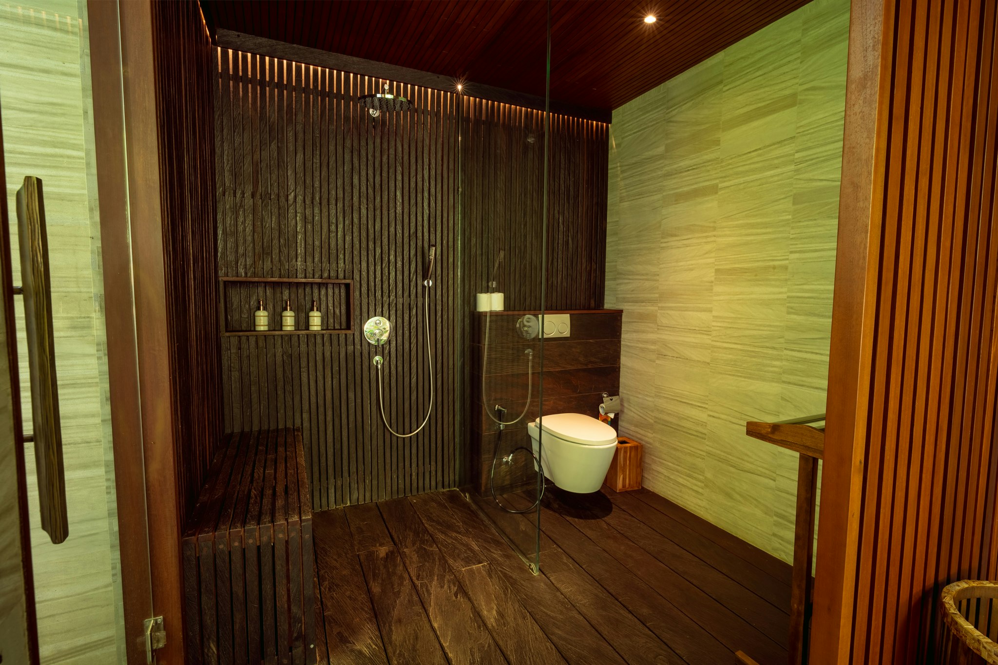 Two Bedroom Prestige Pool Villa - Bathroom