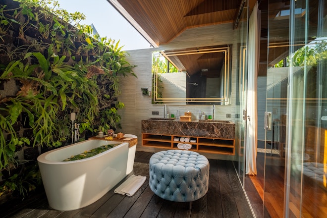 Prestige Pool Villa Garden View - Bathtub