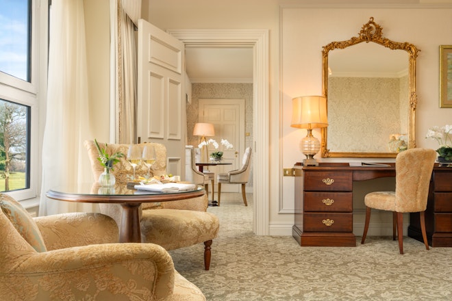 Grand Suite - Room Details