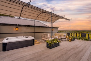 Presidential Suite - Balcony