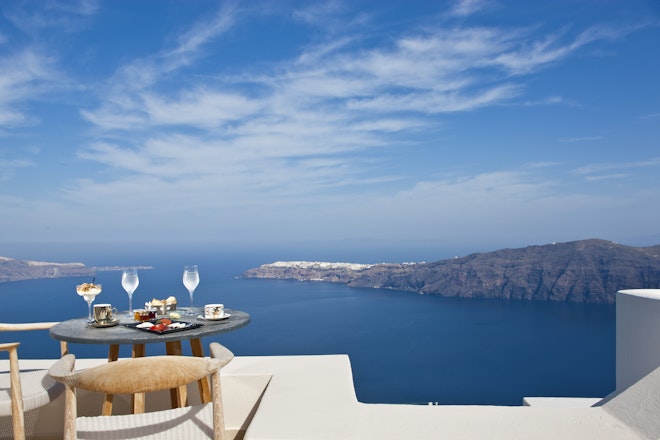 Veranda with Caldera Views