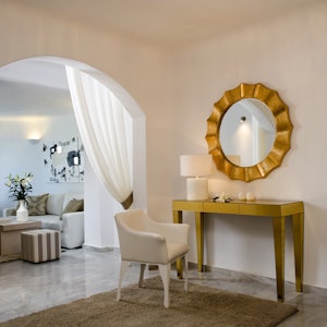 Deluxe Suite - Living Room