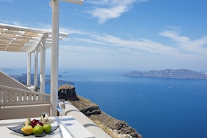 Gold Suites Caldera view