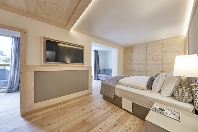 Junior Suite Garden View - Bedroom