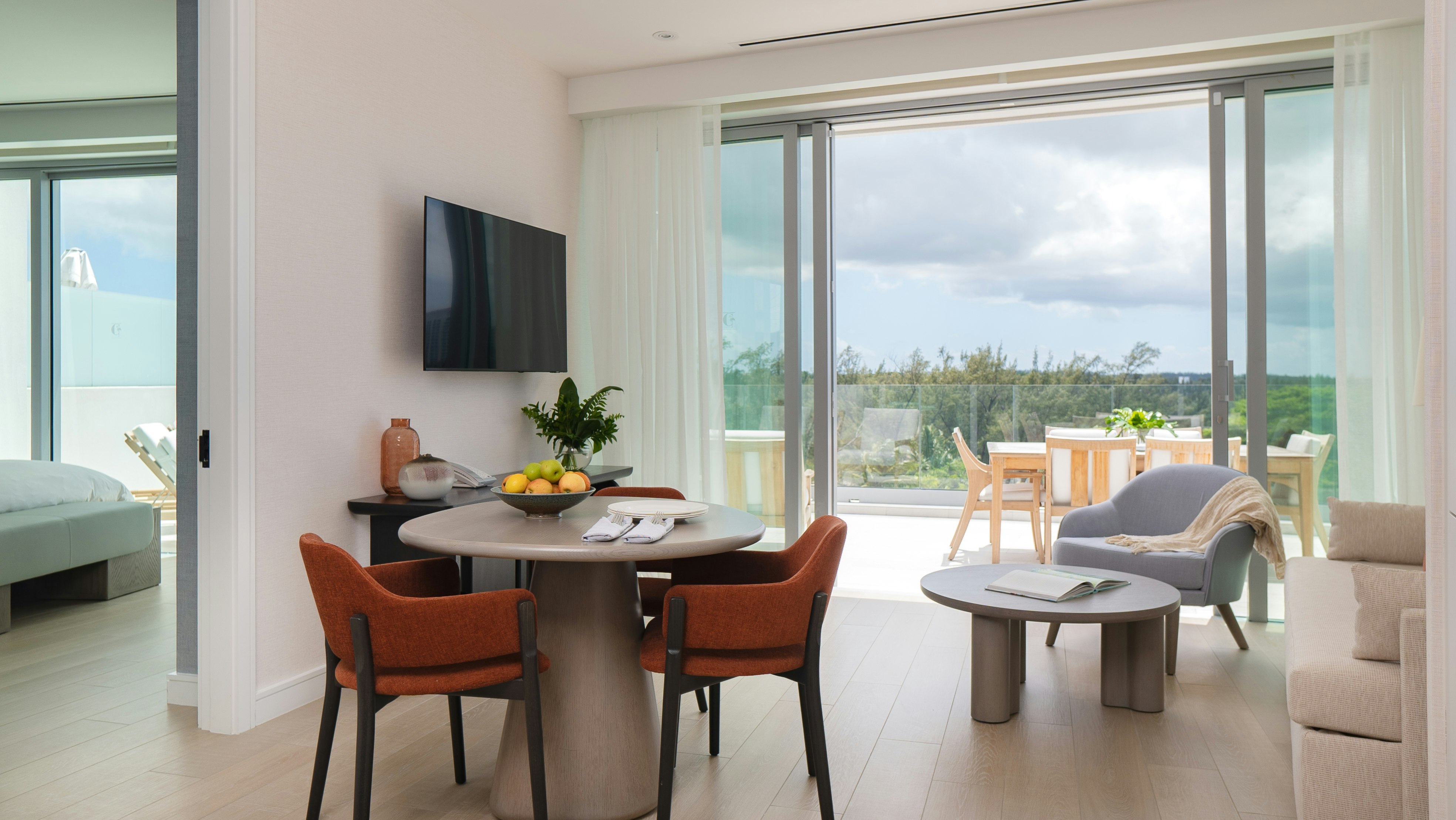 1BD Sunset Terrace Suite Living