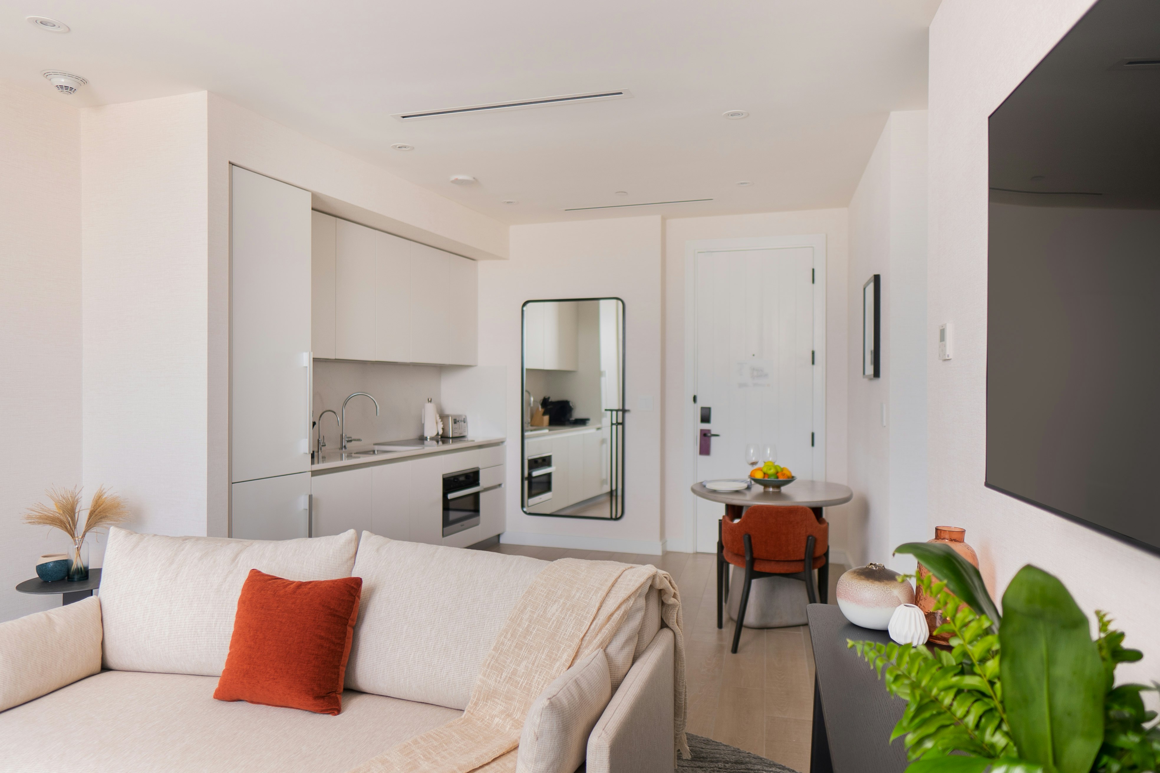 1BD Sunset Terrace Suite Living