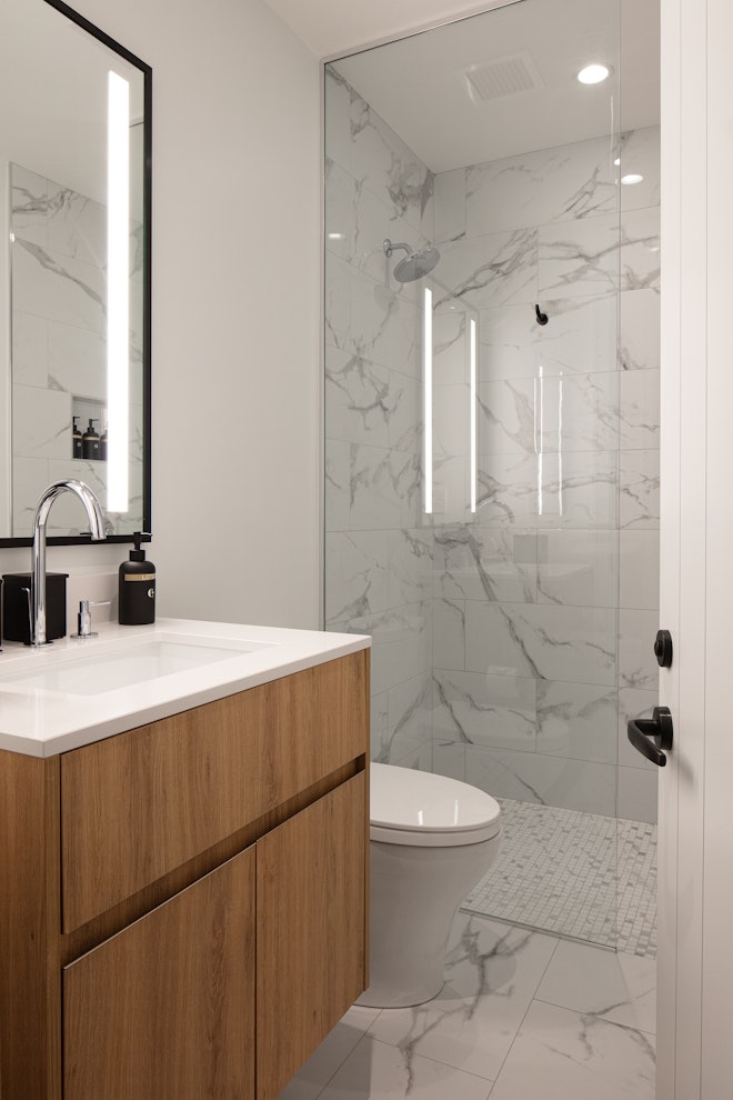 Single Vanity Bathroom