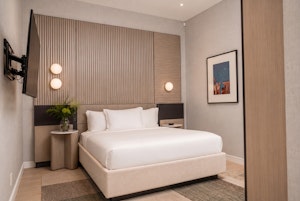 Two Bedroom Pool Front Suite - Second Bedroom