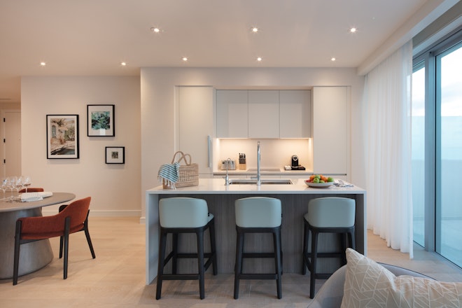 2 & 3 Edge Suite Kitchen Dining