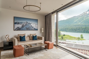 Grace Panoramic Suite - Living Area