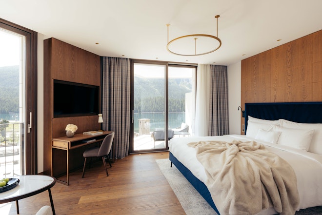 Grace Deluxe Junior Suite - Bedroom