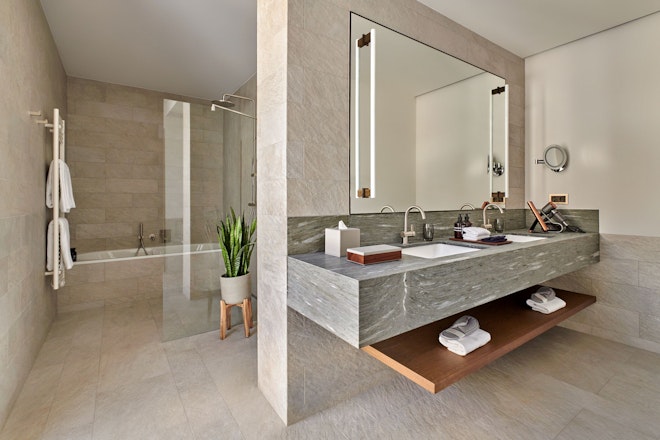 Grace Panoramic Suite - Bathroom