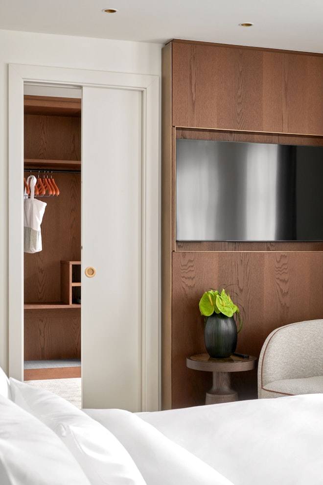 Margna Corner Suite