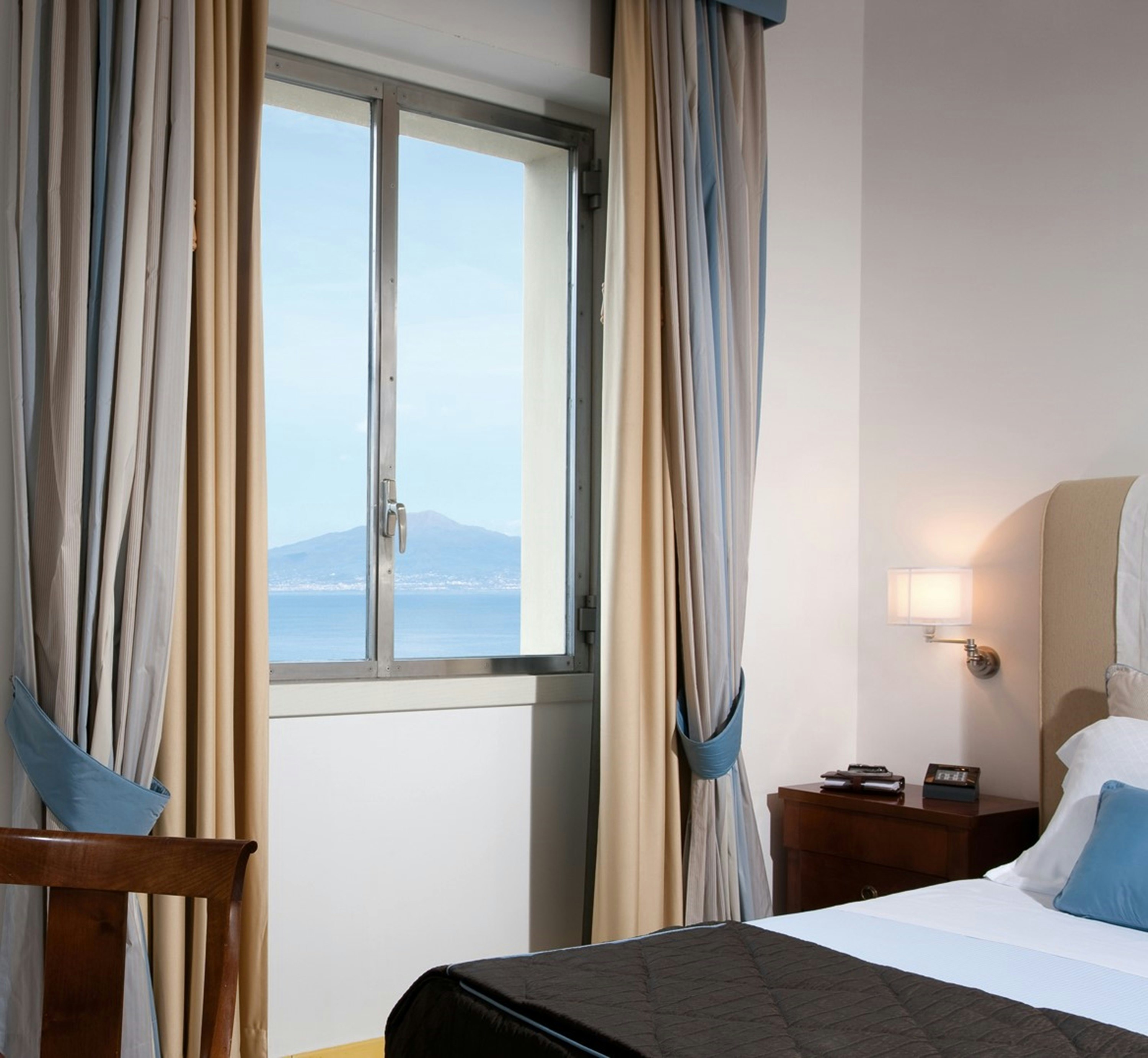 Superior with Sea View - Bedroom