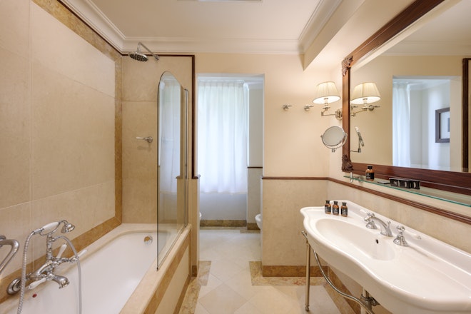 Junior Suite Sea Front - Bathroom