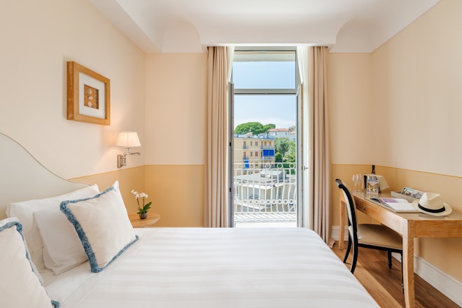 Prestige with Lateral Sea View - Bedroom