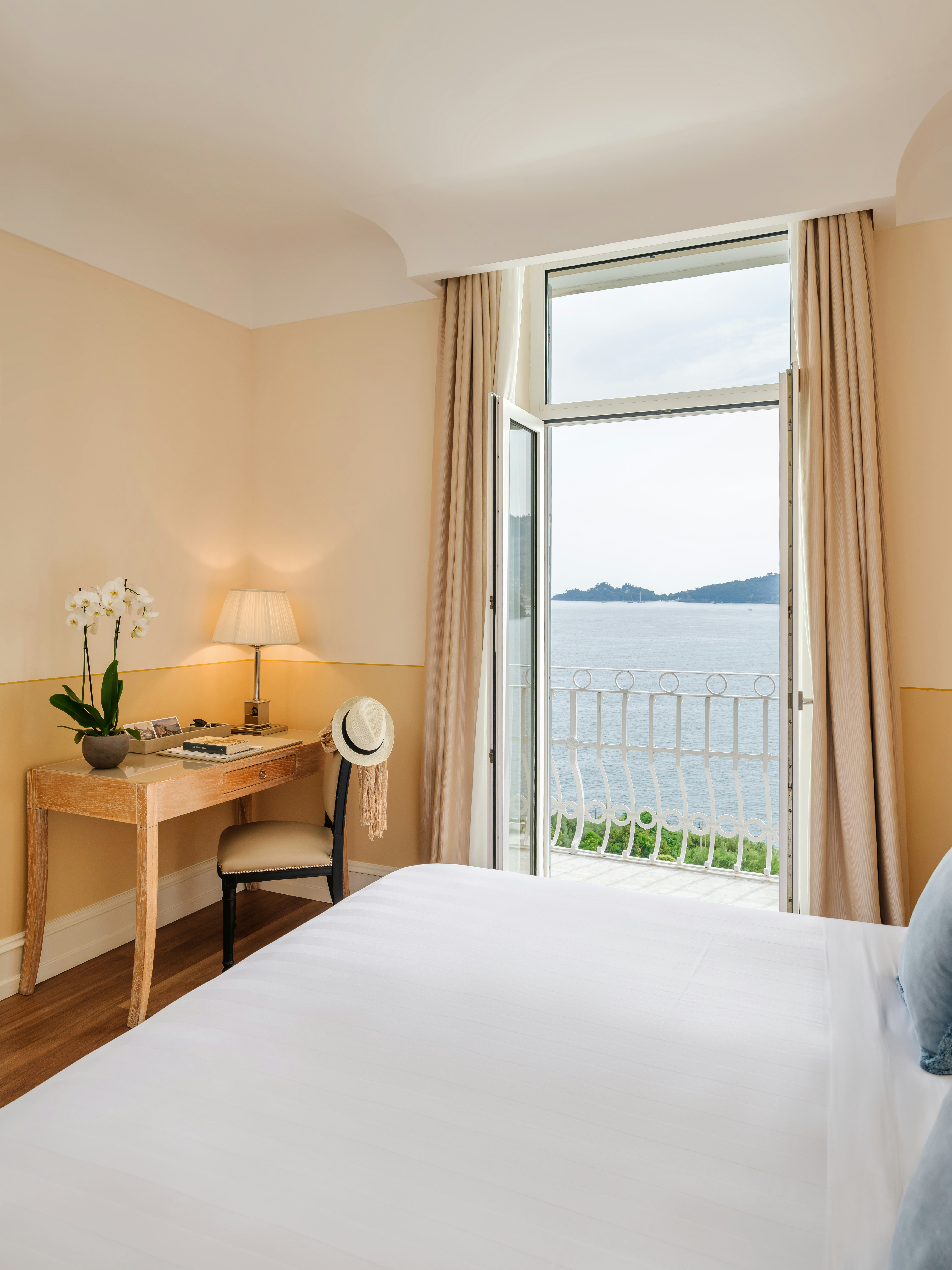 Deluxe Room Sea View