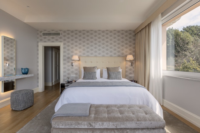 Panoramic Two-bedroom Suite - Bedroom