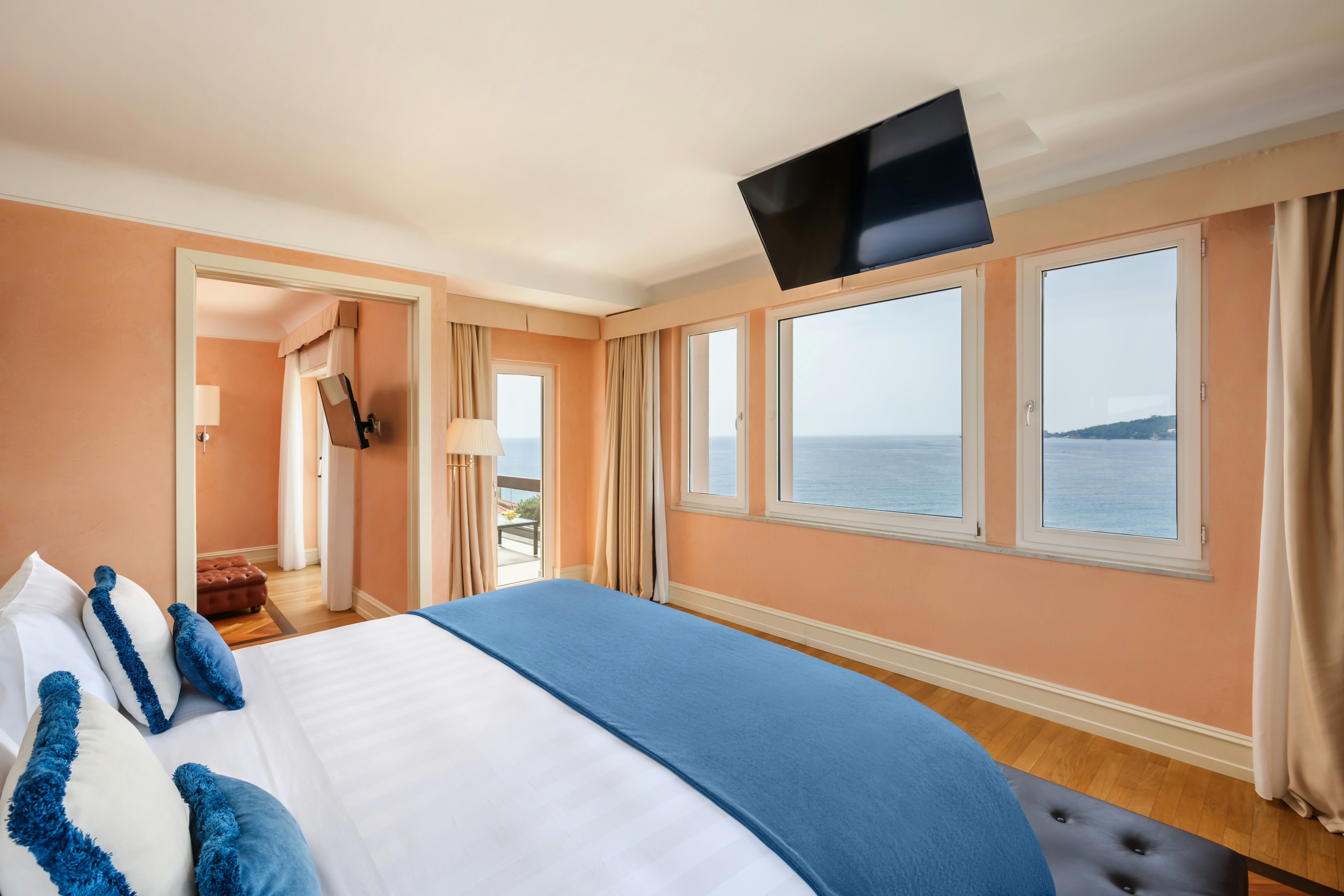 Portofino Royal Suite