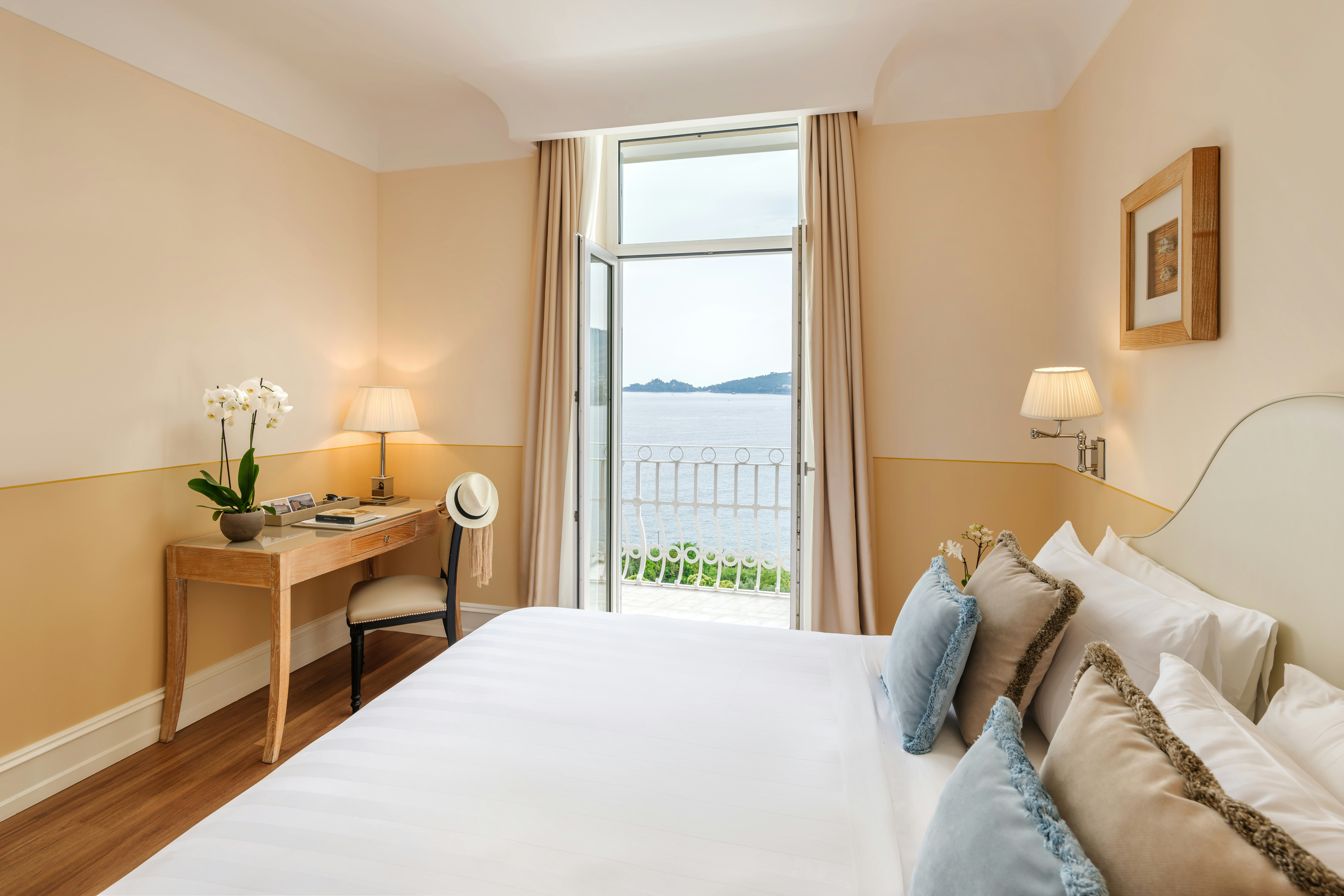 Panoramic Two-Bedroom Suite