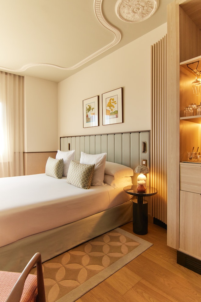 Classic Room - Bedroom