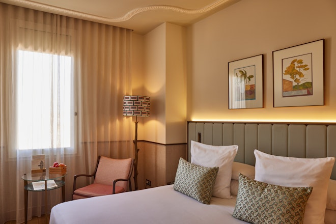 Classic Room - Bedroom