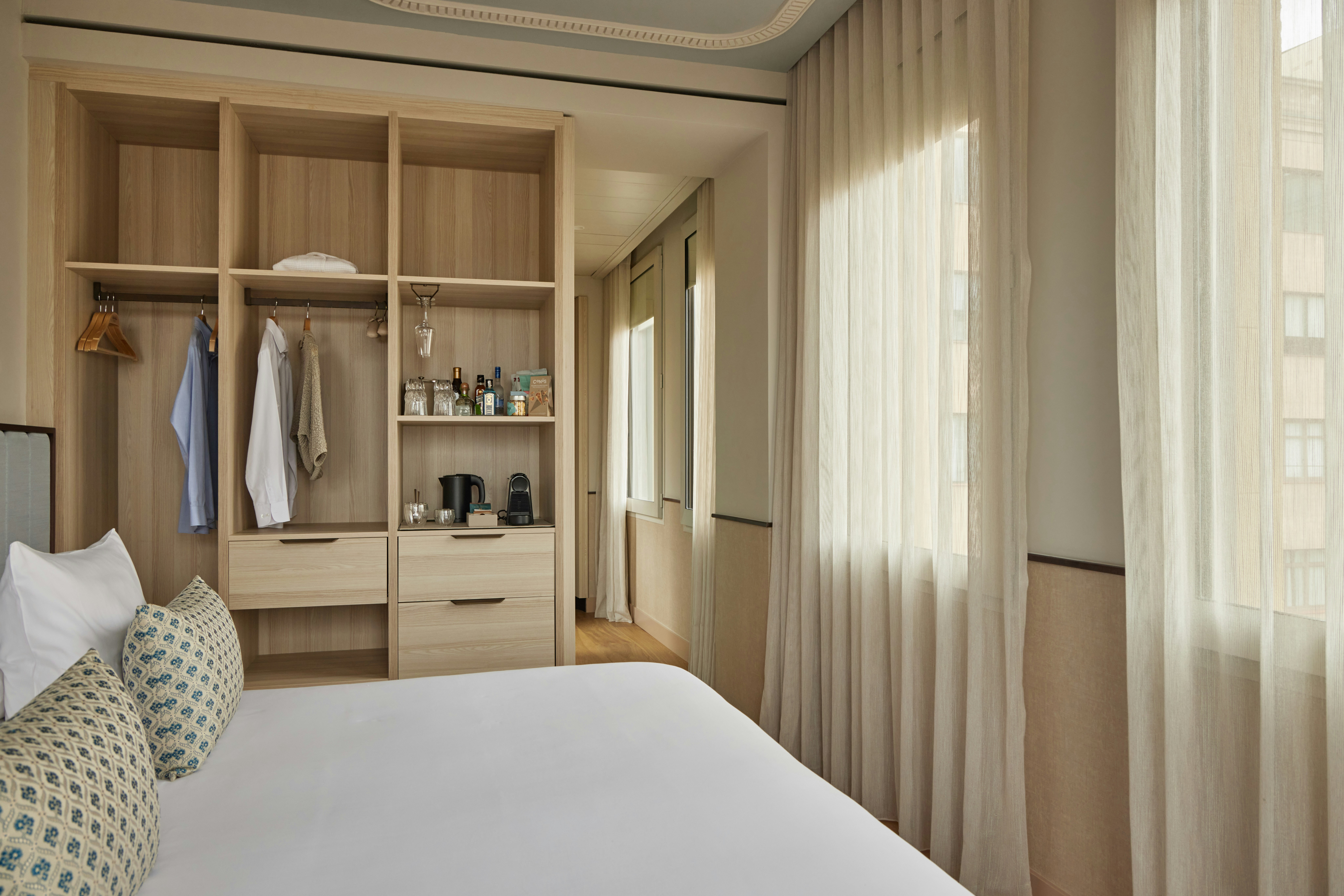 Family Room - Bedroom