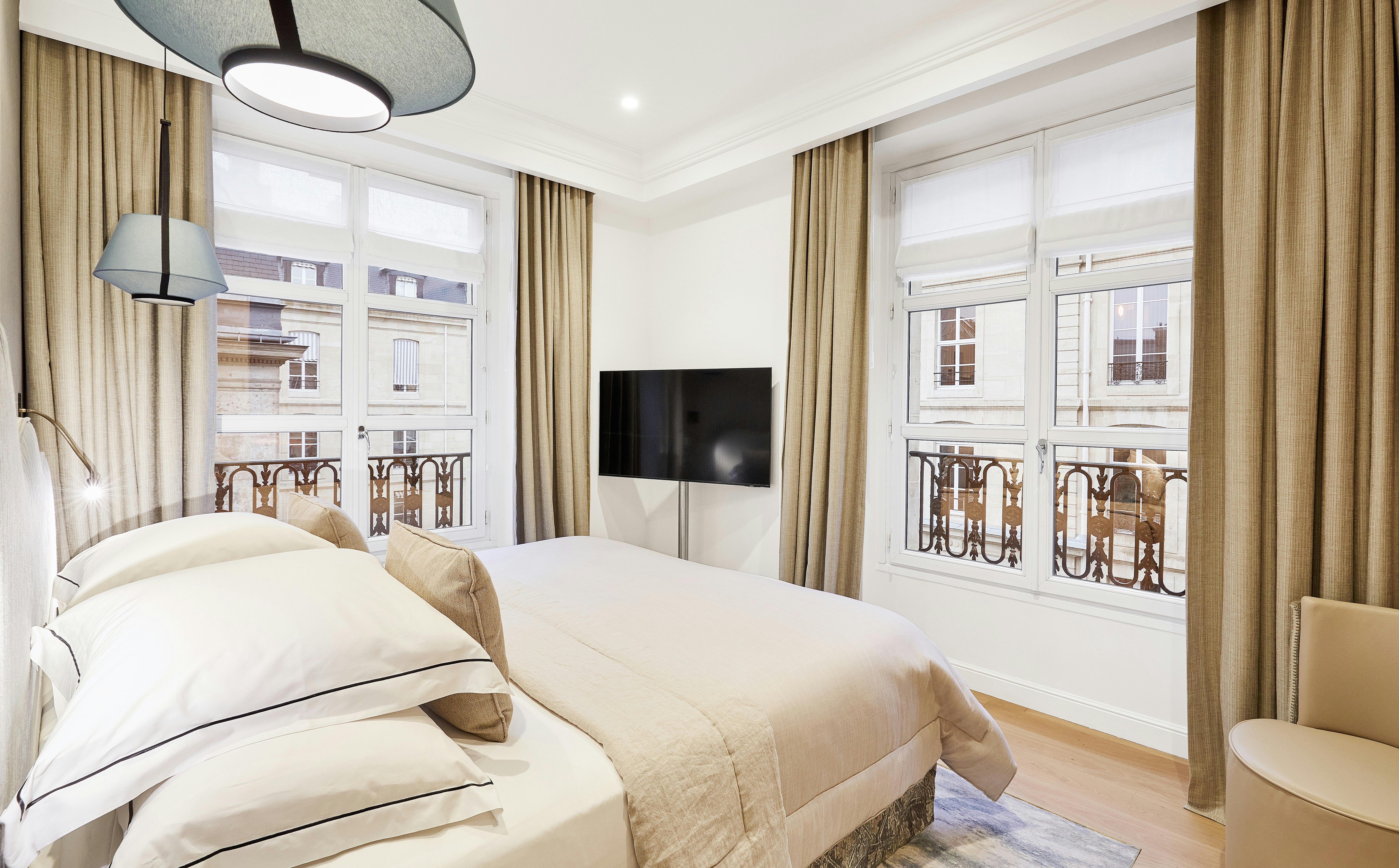 Suite Prestige Connecting