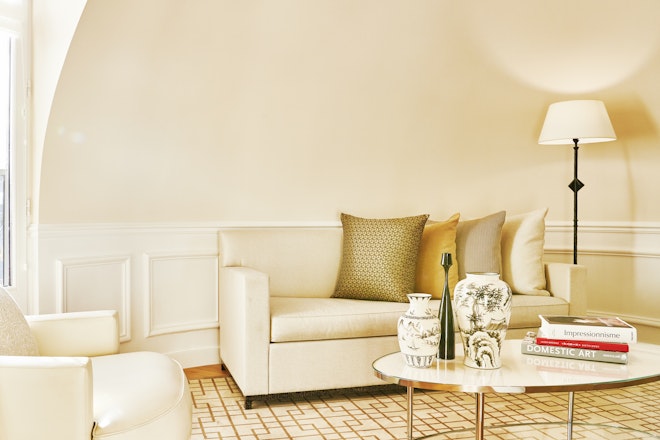 Eiffel Tower Suite