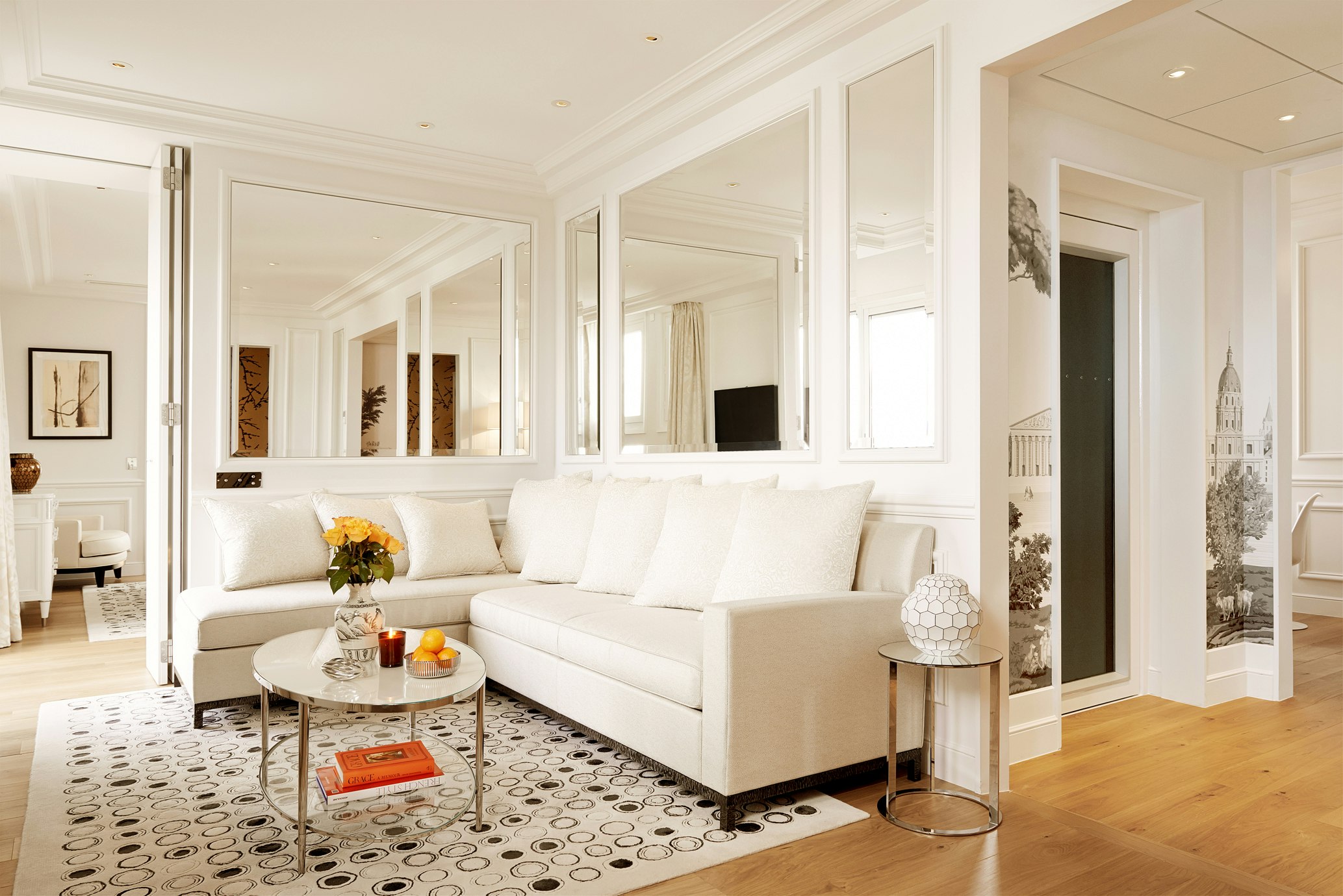 Rooftop Suite - Living Room