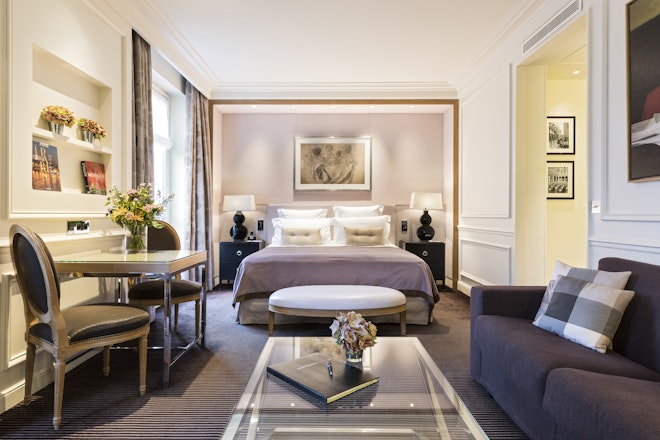 Junior Suite - Bedroom