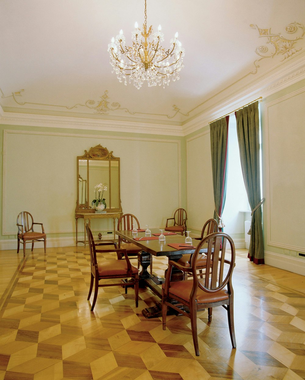 Sala Cavalieri