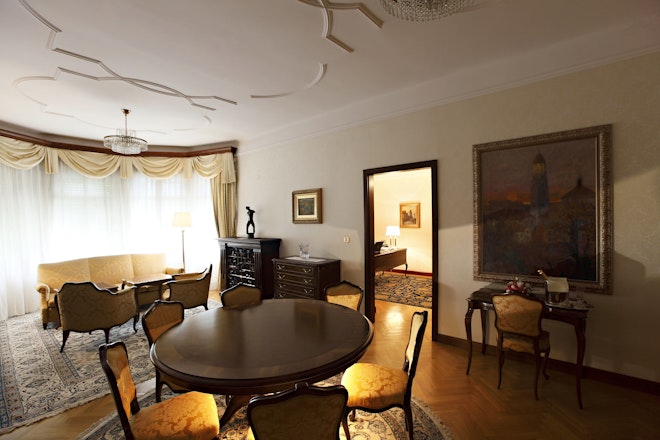 Presidential Suite