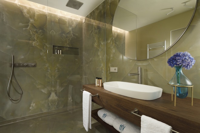 Suite Lake View - Bathroom