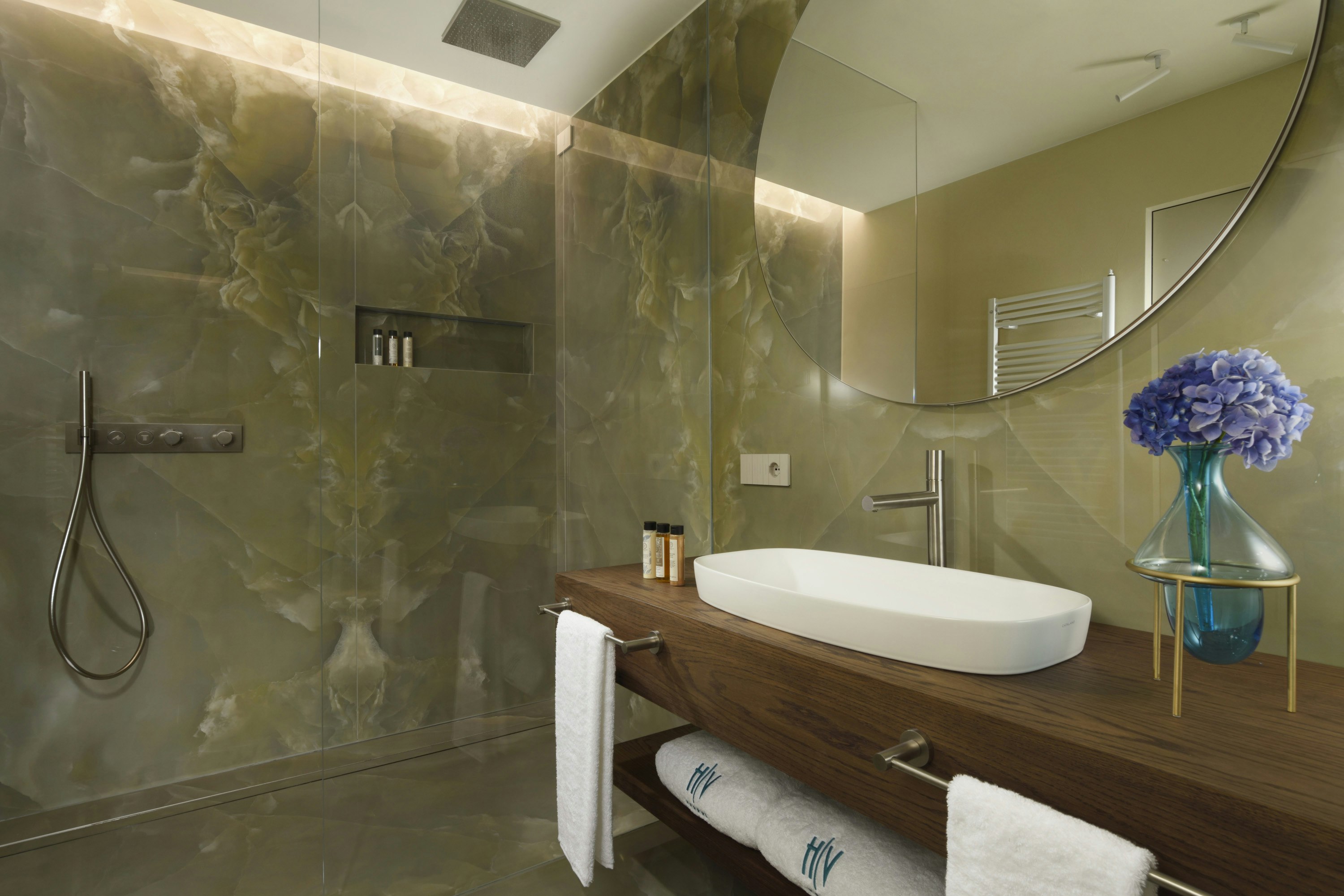 Suite Lake View - Bathroom