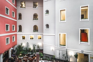 Grand Hotel Yerevan Winter Garden