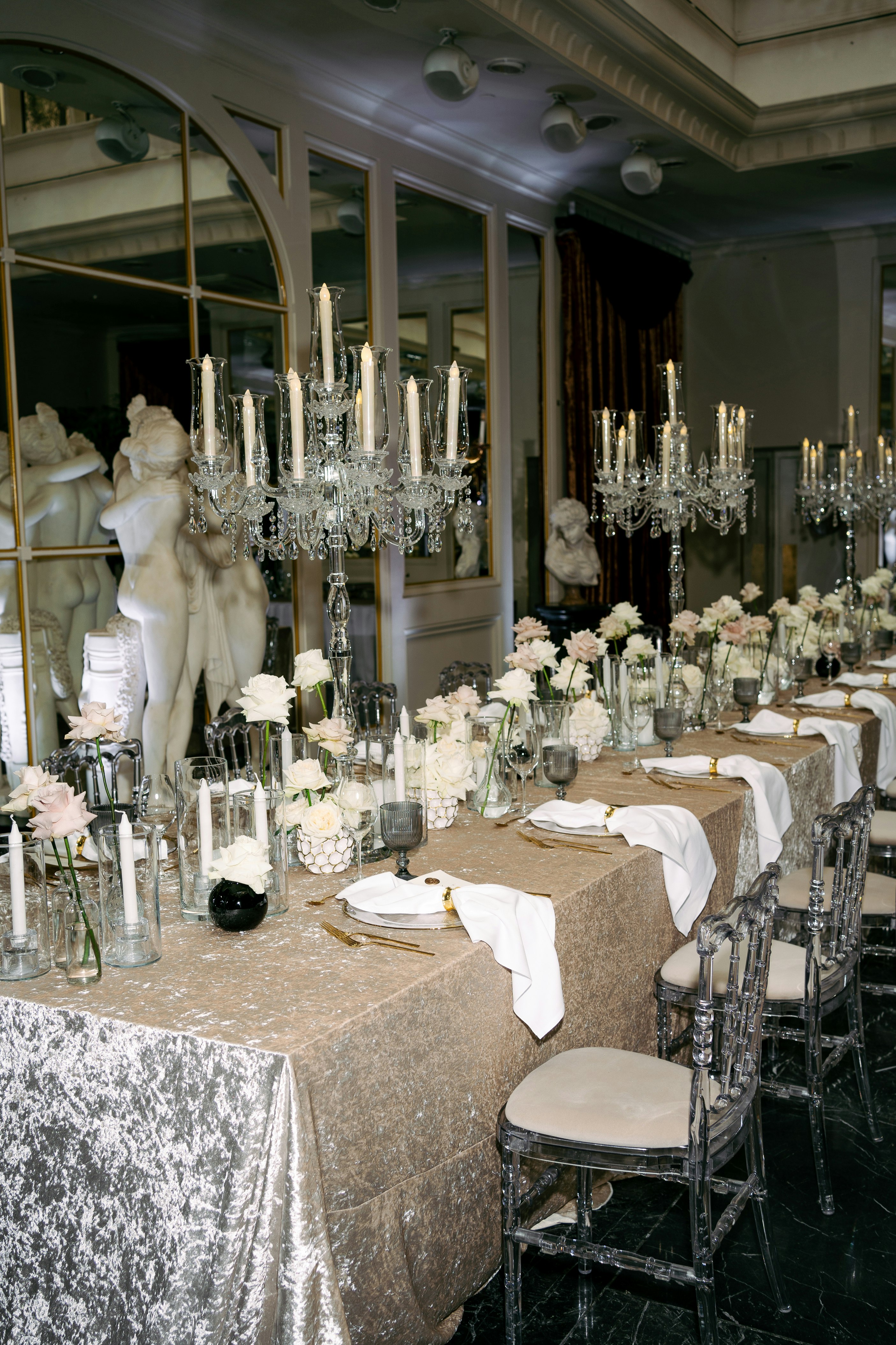 BANQUETING hall