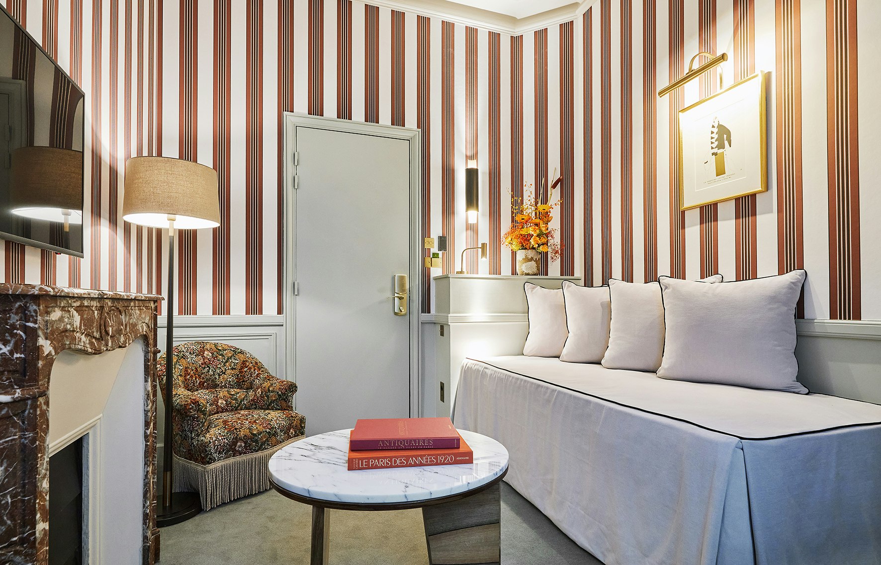 Family Suite - Living Area